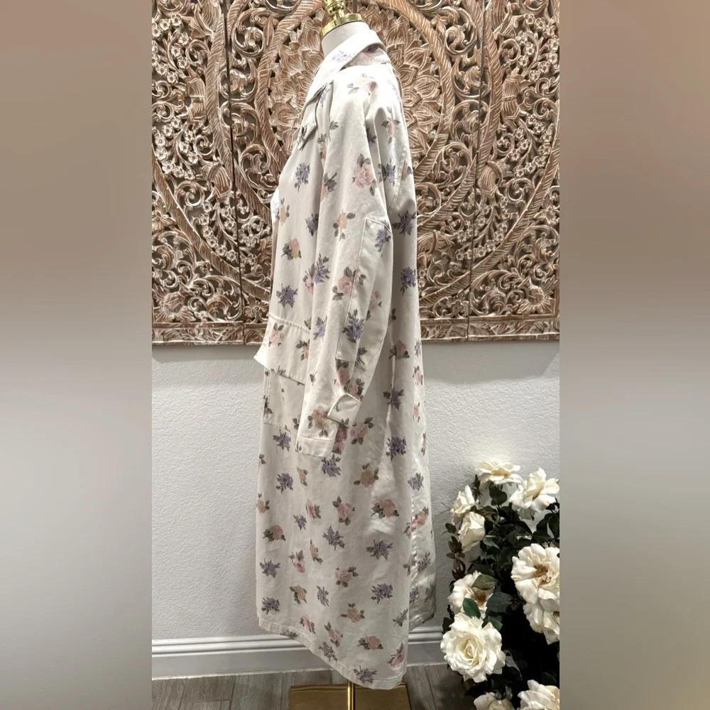 Floral Cream Trench Coat - Picture 10 of 14